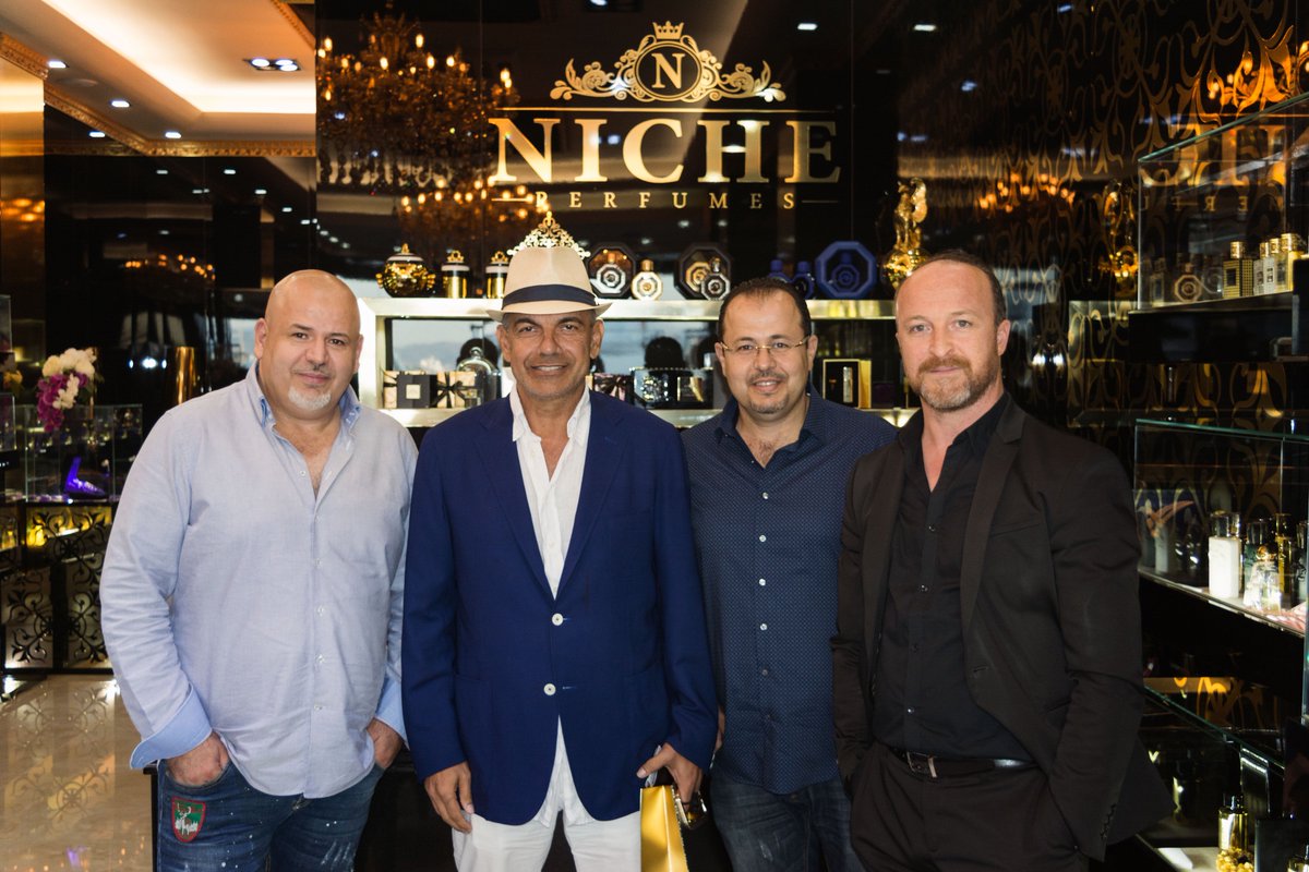 Niche_Perfumes's tweet photo. Mohammed Al Asfoor, CEO and conceptualist of Designer Shaik Inc., visiting Niche perfumes.
Discover #DesignerShaik perfumes in our boutiques.
#DesignerShaikInc #NichePerfumes #PuertoBanus #Marbella #Fragrance #Perfume #LuxuryPerfumes #ExclusiveFragrance #Scent https://t.co/YgS0YjxnGo