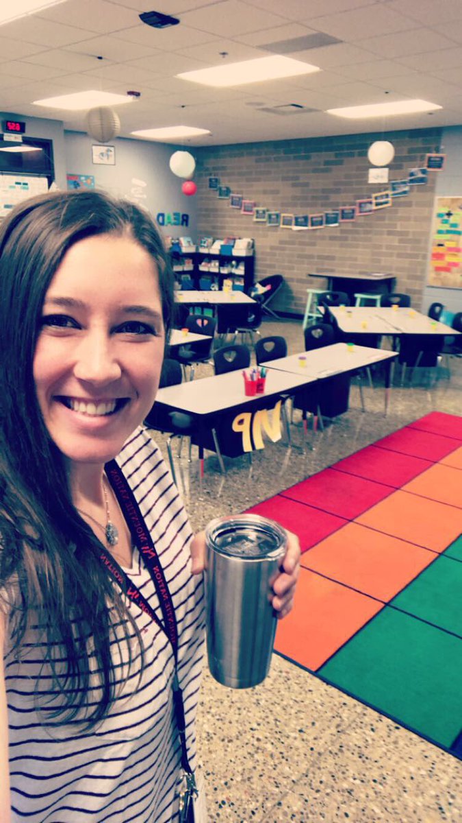 MaraKWi's tweet photo. Yay for an AMAZING first day! #NWCS1819 #SecondYearInSecondGrade https://t.co/1pkpCIURaX