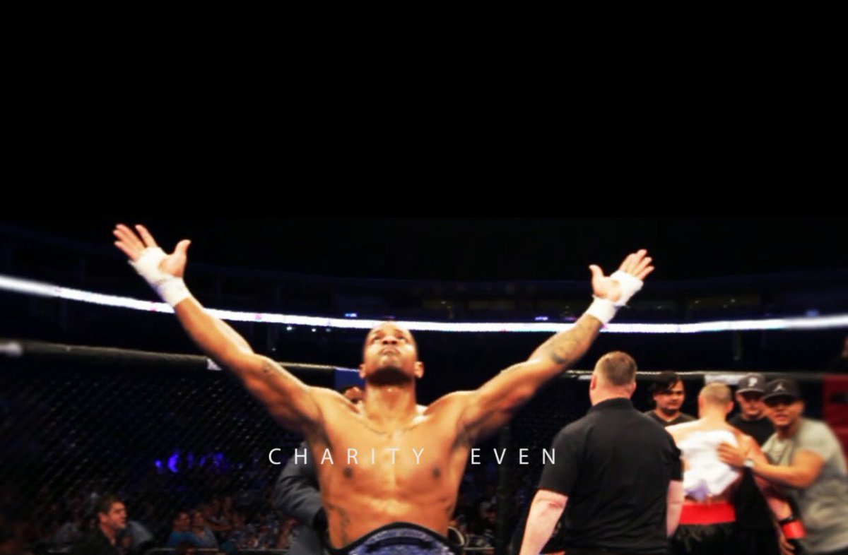 VVVendetta007's tweet photo. I will always have my hands raised in everything I do, I work toooo HARD not too! #WECANRUNIT #Godsplan #Hardworkandedication #LETSGOOO https://t.co/CRdhB0p4wb