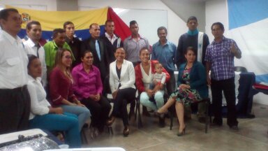 Culmino  el I CURSO DE ENTRENADORES DEPORTIVOS, dirigido a entrenadores del  estado Yaracuy, en el marco del convenio con UNEY  - FUNDEY, la  Coordinaciòn de Ciencias del Deporte, con gran satisfacciòn, con alegria  hizo entrega de certificados a 38 entrenadores,