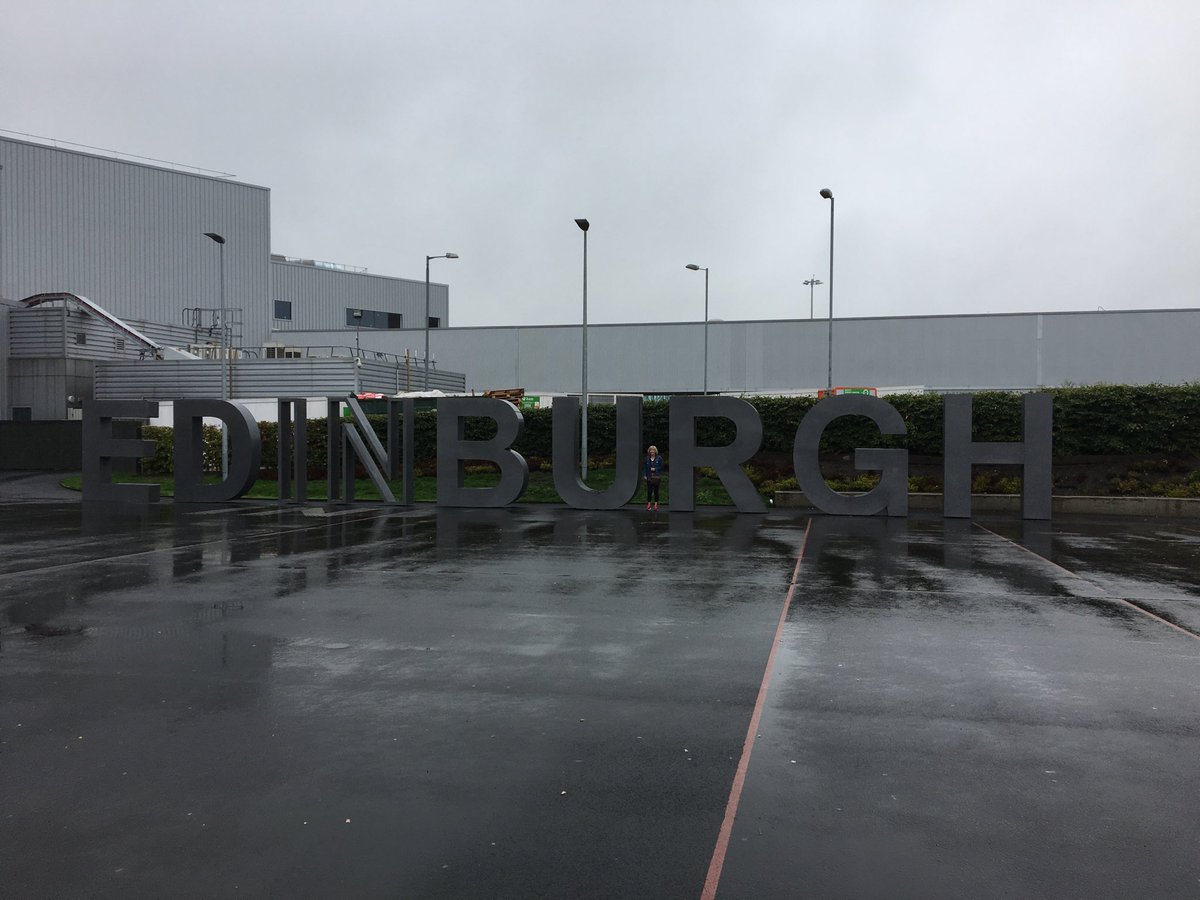 SusmccordSusan's tweet image. Back home now after 3 days in Prague #scottishlass #familytime #iamscottish