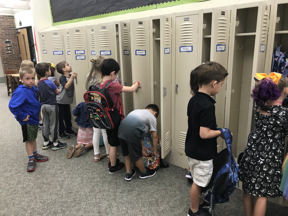 CoventryD47's tweet photo. Going over our expectations keep our Eagles in tip top shape #d47FirstDay2018 #CovPride https://t.co/k0ZmBXenZe