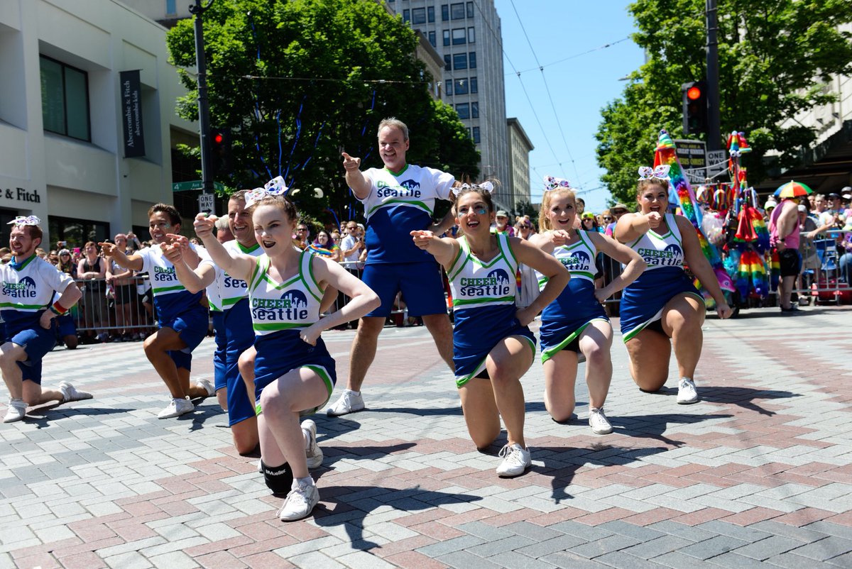 CheerSeattle's tweet photo. WE WANT YOU!
Try out schedule-
Clinics:
August 28th @ 7pm
Tryouts:
September 11th @ 7pm
https://t.co/FNbAmGYpS7 for more information. #charitablecheerleaders #tryouts2018 #allabilities #pcarocks #Seattle #Cheerleadingafterlife #Cheerleader #CheerSeattle https://t.co/4LGQyeCJC8