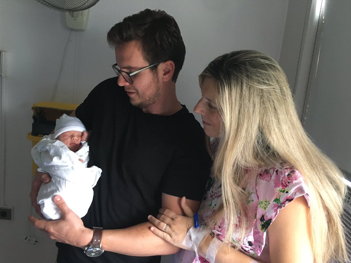 latusflorFDK's tweet photo. Introducing to the world Payton Claudia Latus born on July 31st at 11:30pm weighing 6 pounds 10oz https://t.co/mcJj0BP5Oy