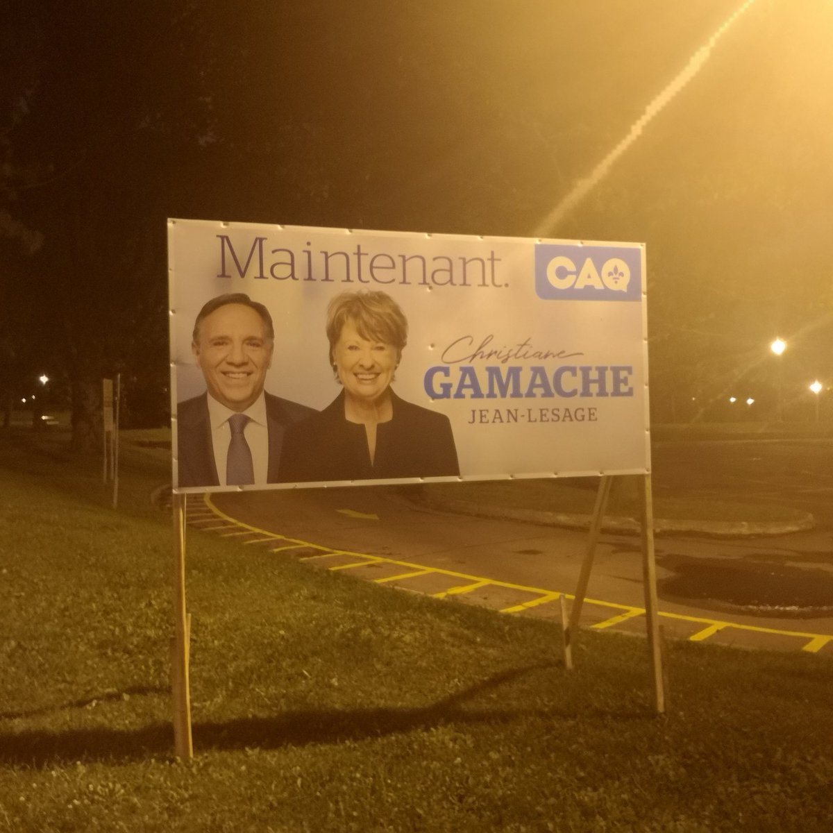 Et voilà, la <a href="/coalitionavenir/">Coalition Avenir Québec</a> nous lance ça 3 heures trop tôt. #polqc #qc2018