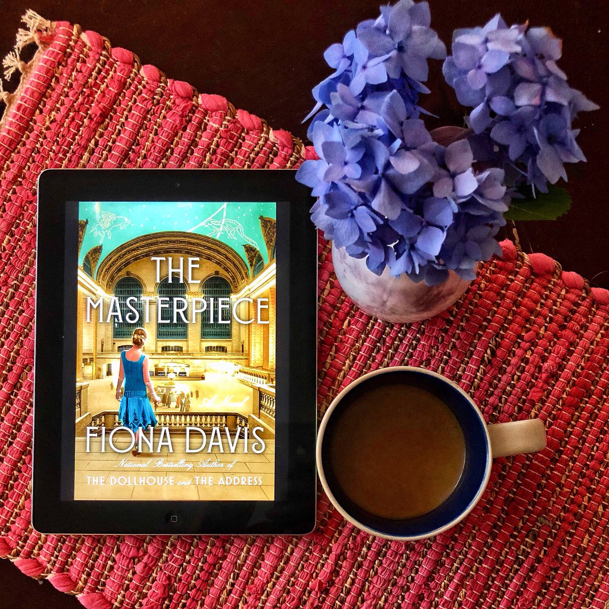 DAKainrath's tweet image. Managed to reach my 2018 goal of reading 65 books as of today... probably should have set a higher goal for the year 😆 #booksonbooksonbooks