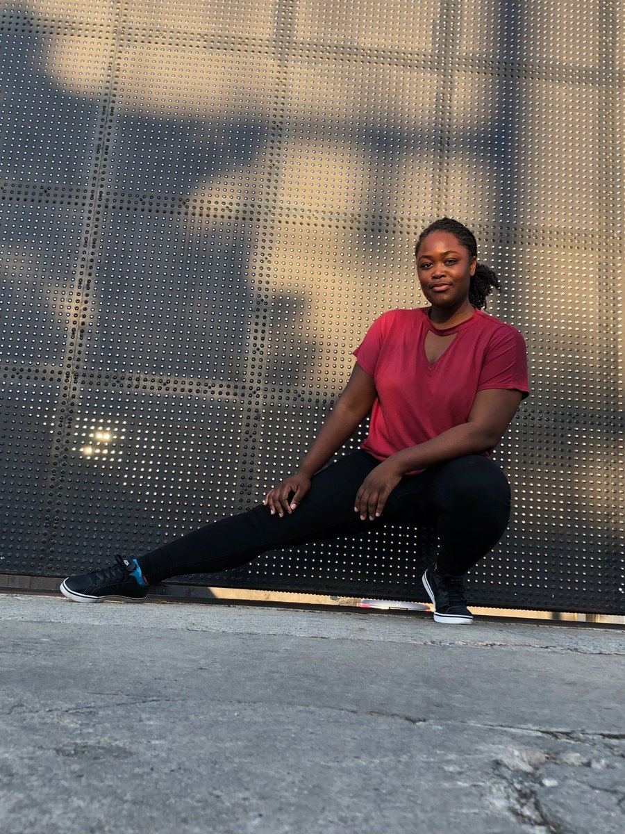 Jasminereid03's tweet photo. Fun fact: I'm wearing Captain America socks in the photo. 

Credit: @pbandjynelley 

#marvel #captainamerica #athletic #stretch #awkwardposition #butImStillWorkingIt #photography #cazt #caztstudio #hollywood https://t.co/PvnpyjWKDm
