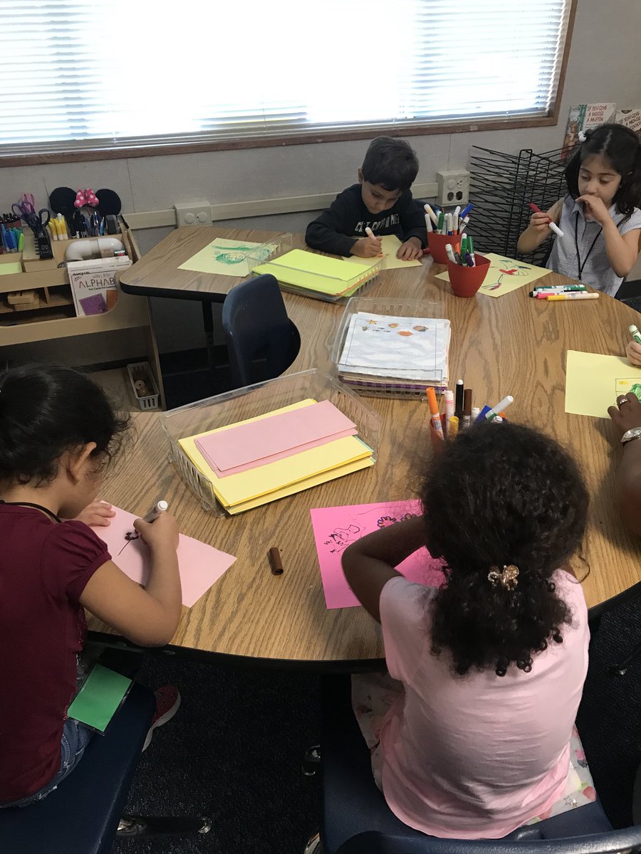 perryleslie11's tweet photo. Spent the first day of school @jamachacvusd1 with TK kiddos who are already exploring their interests and passions during rotations! @NewmanColleen @CajonValleyUSD #cvwow https://t.co/bzC5b9xahe