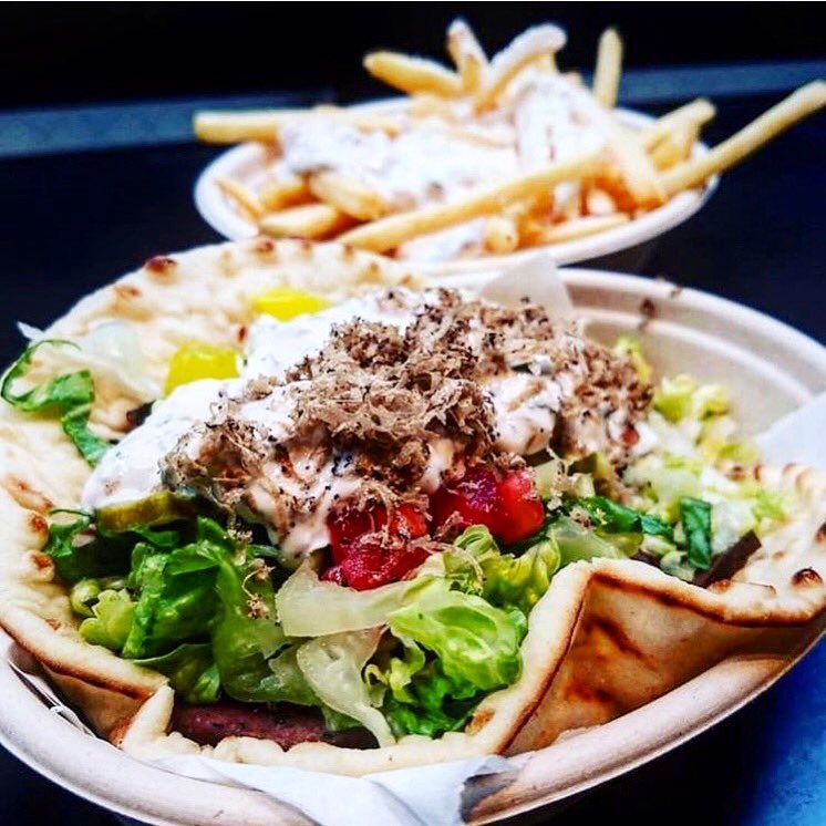 wsmchicago's tweet photo. CALLING ALL TRUFFLE LOVERS! Did you know you can add Black Summer Truffles to any @PiggieSmalls_ch bowl, salad, or sandwich everyday from 3-7pm? 😋 Grab one today and get your truffle on! 👅 #WSMChicago https://t.co/4yyQh7AIH2