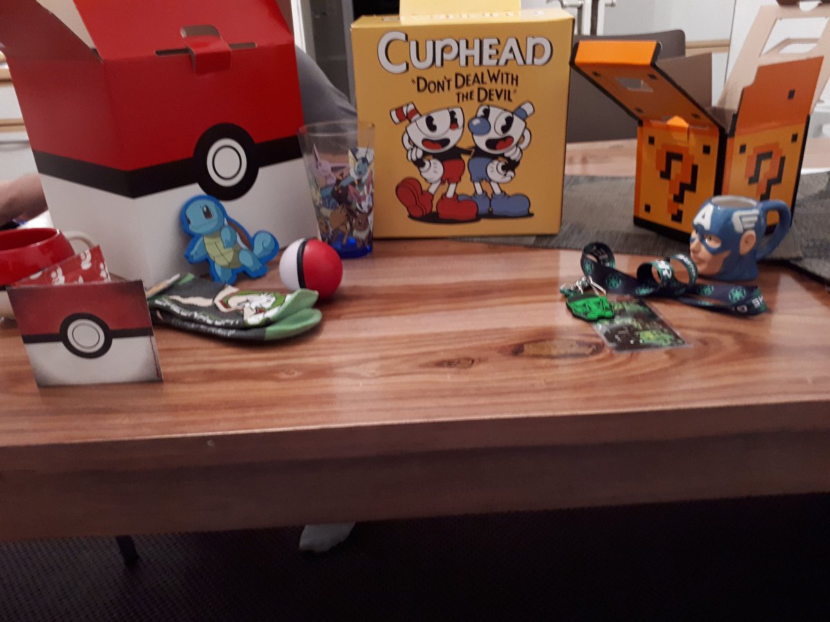 GamescomMops tweet picture