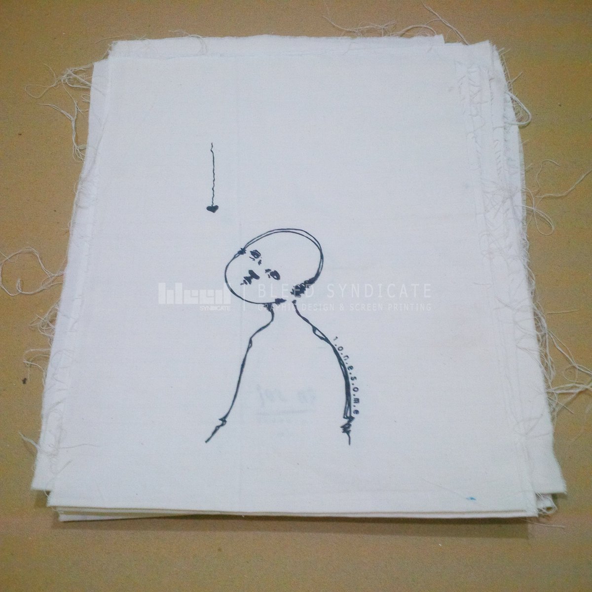 bleedsyndicate's tweet photo. Screen printing on fabric for totebag.
#Fabric #Totebag #ScreenPrinting #SablonSemarang #BleedSyndicate
© 2018 @bleedsyndicate https://t.co/QKl4P28x47
