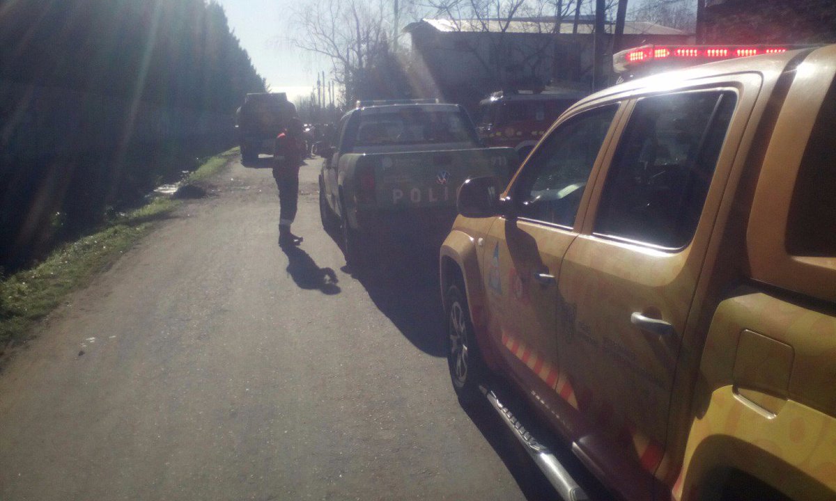 Fede_htuszko22's tweet photo. [Las Tunas] Gracias al trabajo en conjunto con el #COT #BVGP #TransitoTigre #DCTigre se logro controlar un incendio de vivienda,  sin victimas 
Reporta #emergencias #103 
#COT10Años #SubsecretariaOperativo https://t.co/ZvlInuG1od