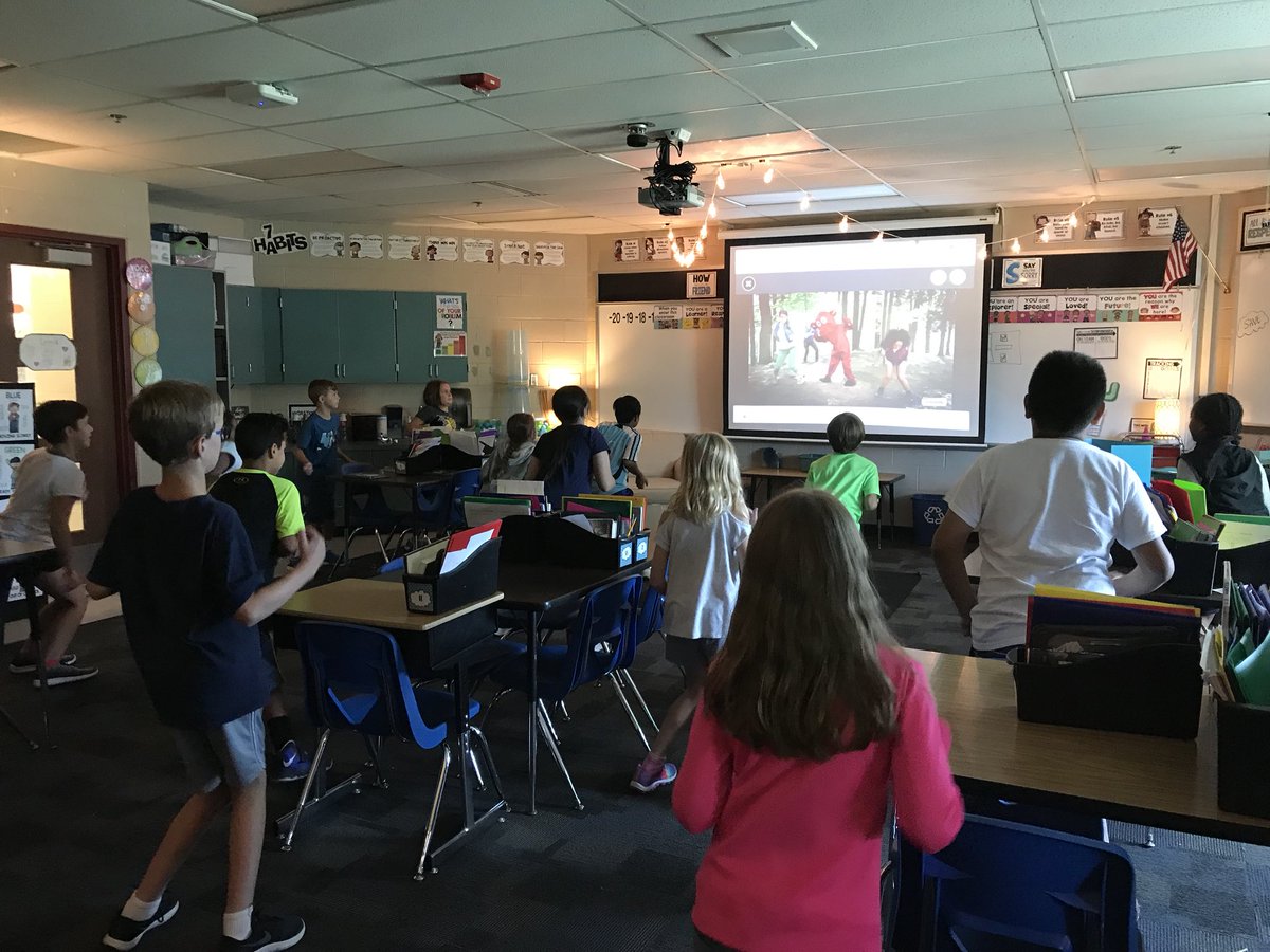 MrsFoster512's tweet photo. What do you do after your students have been quietly working hard on their MAP test for more than an hour?? @GoNoodle of course!!! @SunflowerSMSD https://t.co/oThklIJV8K