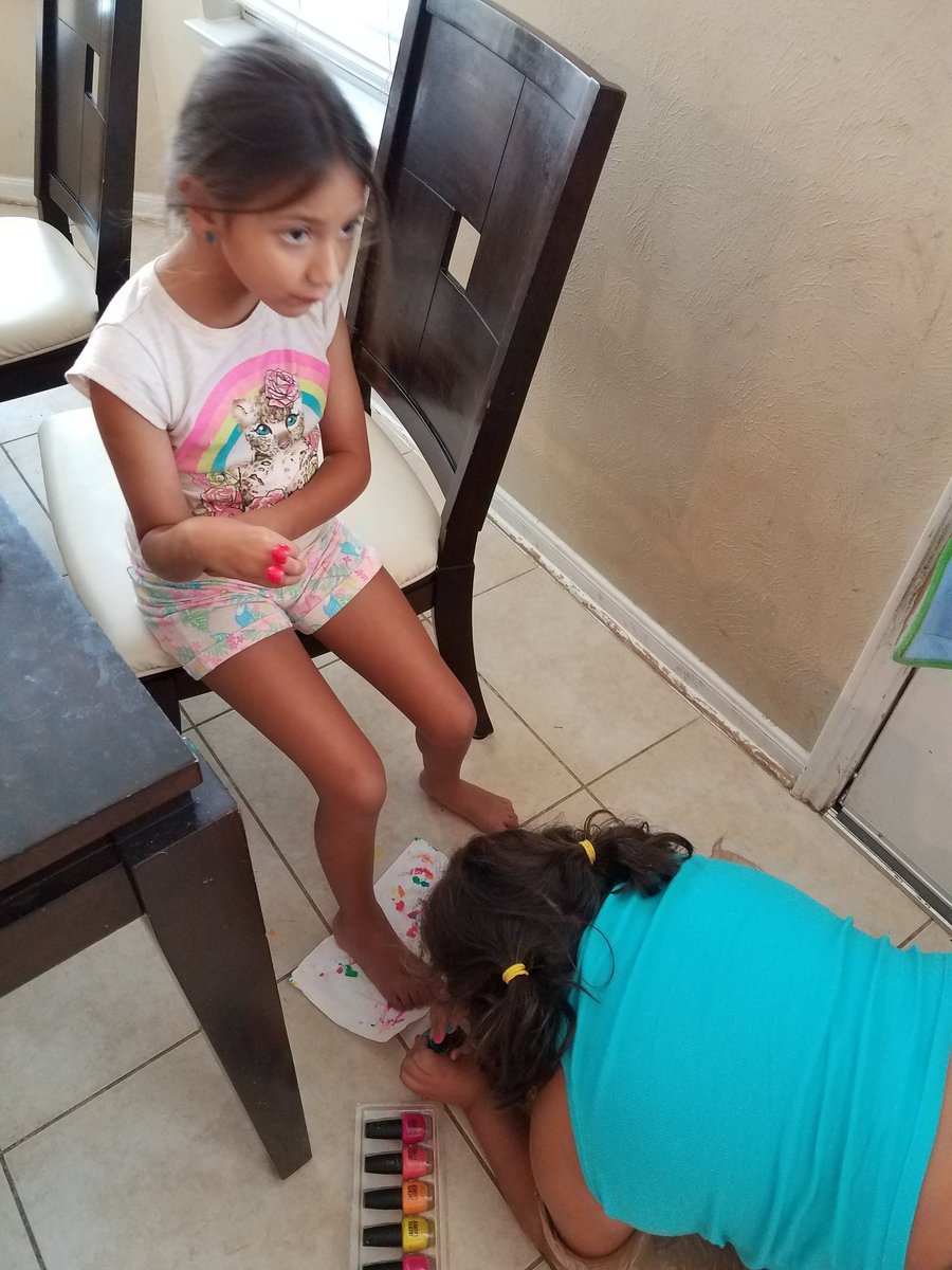 vicdude2000's tweet photo. Nothing like getting home to the smell of fingernail polish and finding these two playing nail salon. #divasintraining #stylinnails #hopethatcomeaoffthefloor https://t.co/mEqk1W6kUJ
