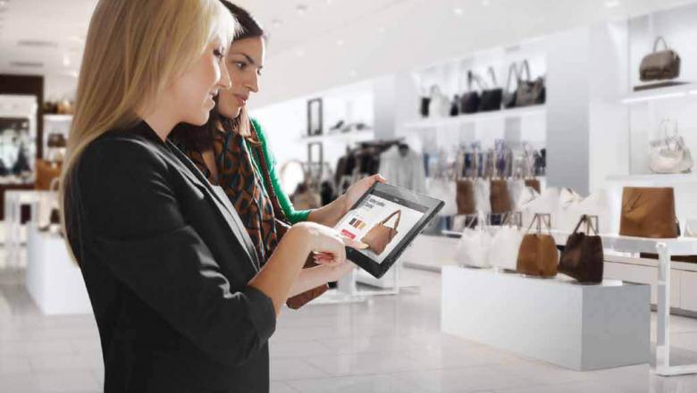 Vladelicious's tweet image. In-store experiences, when enjoyable and convenient, will encourage customers to return. On the flip side, customer experiences that are clustered, unenjoyable, or unhelpful will encourage customers to shop online. #TheMoreYouKnow #InStoreExperiences forbes.com/sites/ellevate…