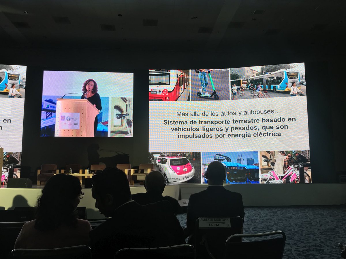 WRIMexico's tweet photo. ¿Qué implica la #Electromovilidad? #SIEC2018 @canamemx @AdrianaLoboWRI https://t.co/mB2kuAvmol