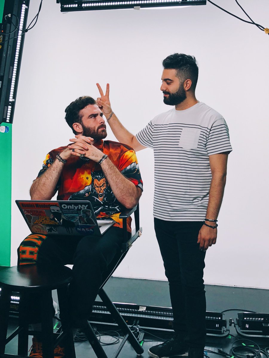 FUN FACT: <a href="/hasanthehun/">hasanabi</a> is not into horror movies &amp; NOT amused by <a href="/anikoui/">Amir Nikoui</a>. 
The spooky trailer for #chancetherapper’s first film #SliceMovie is out, more developments in #asiaargento’s sexual assault scandal, and #nickiminaj is Harriet Tubman?? #PopTrigger