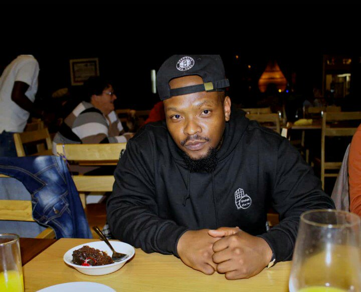 UnderOath_SA's tweet photo. UnderOath being represented

#Iswear
#Entrepreneurship 
#StreetWear 
#SA 
#Fashion 
#BusinessMinded 
#Empowerment 
#Creativity 
#HustleHard https://t.co/hKUc3fGCmz