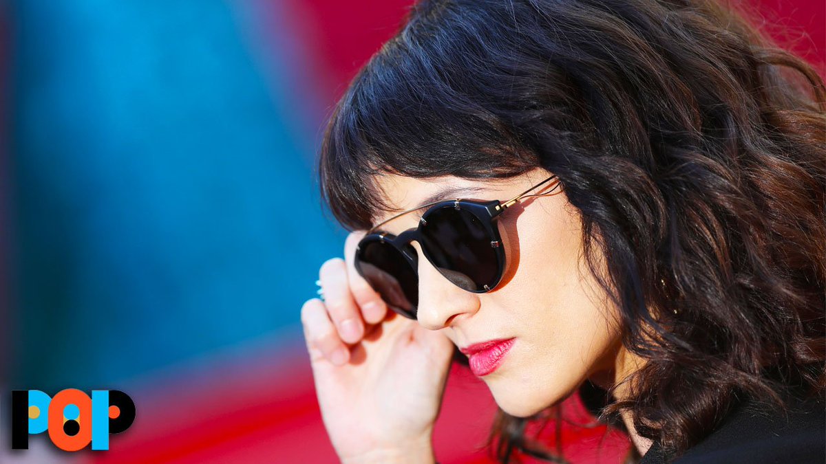 BREAKING: texts and photos confirming #AsiaArgento slept with #JimmyBennett released following her statement vehemently denying it happened: youtube.com/watch?v=X5Ugnm… #PopTrigger