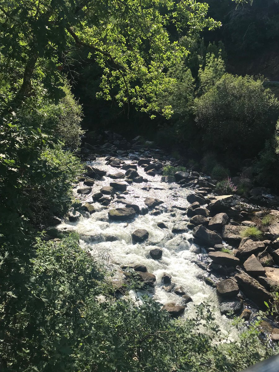Mary7371's tweet photo. Rio Deza ⁦@turisriasbaixas⁩ ⁦@guillerminasogo⁩ ⁦@Pontevedrate⁩ ⁦@ConcelloSilleda⁩ #comarcadodeza https://t.co/jVyo1enoxj