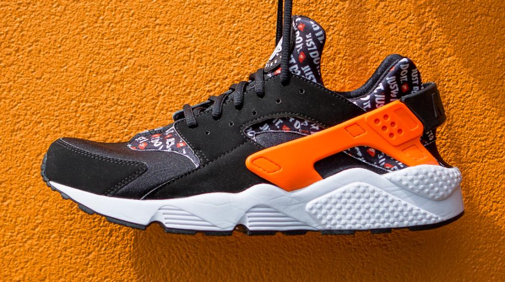 black huaraches champs