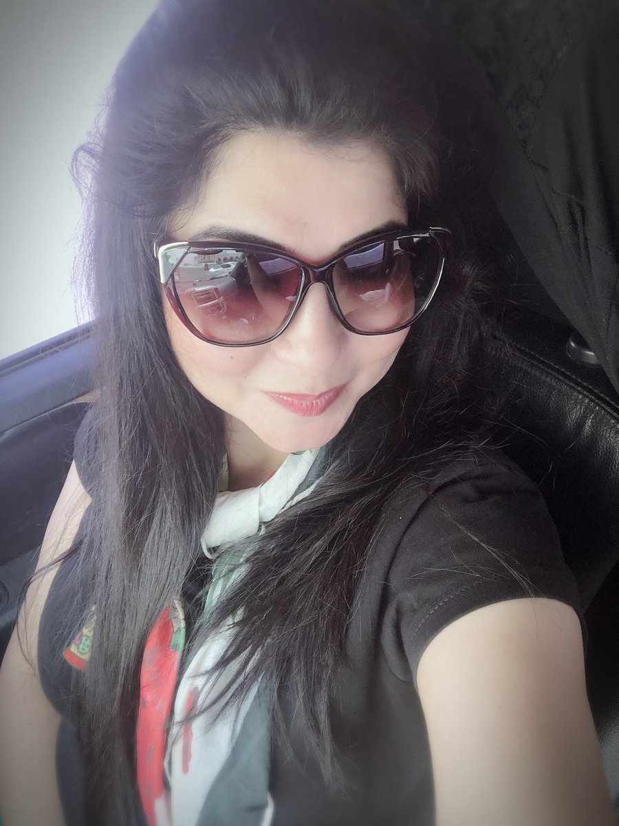 neelimehar's tweet photo. EID UL ADHA MUBARAK TO  ALL MY FRIENDS❤️❤️❤️ https://t.co/4lMkihlIUw