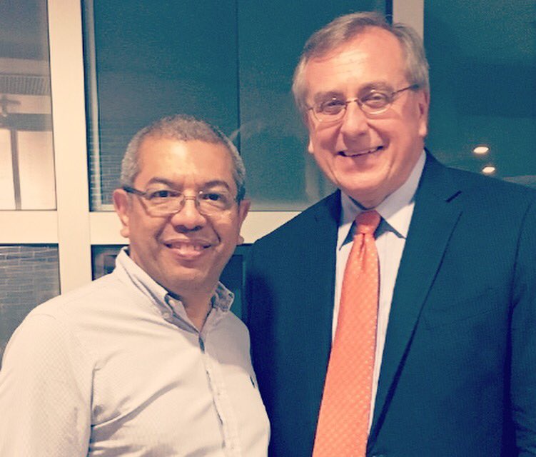 Leandro Villarroel EEF (@leandroeef) on Twitter photo Un gran privilegio compartir con el Dr. Kent Fuch <a href="/PresidentFuchs/">x</a>, Presidente de <a href="/UF/">FLORIDA</a>, en el UF International Center <a href="/GlobalGators/">University of Florida International Center</a> #UFL <a href="/EstudiaFlorida/">Estudia en Florida 🎓🐊</a> <a href="/UFLELI/">UF ELI</a> #GoGators Un gran privilegio compartir con el Dr. Kent Fuch <a href="/PresidentFuchs/">x</a>, Presidente de <a href="/UF/">FLORIDA</a>, en el UF International Center <a href="/GlobalGators/">University of Florida International Center</a> #UFL <a href="/EstudiaFlorida/">Estudia en Florida 🎓🐊</a> <a href="/UFLELI/">UF ELI</a> #GoGators