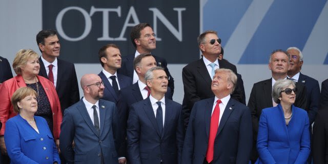 edgreenleaf's tweet photo. "EVERYBODY can see I'm not a crook!" - ⁦@realDonaldTrump⁩ #DonTheCon #Russian #DripDripDrip #TrumpCrimeFamily #ImpeachTrump #LockHimUp #Grifter #ExPresident #TrumpGate https://t.co/VMMbMzDY2D
