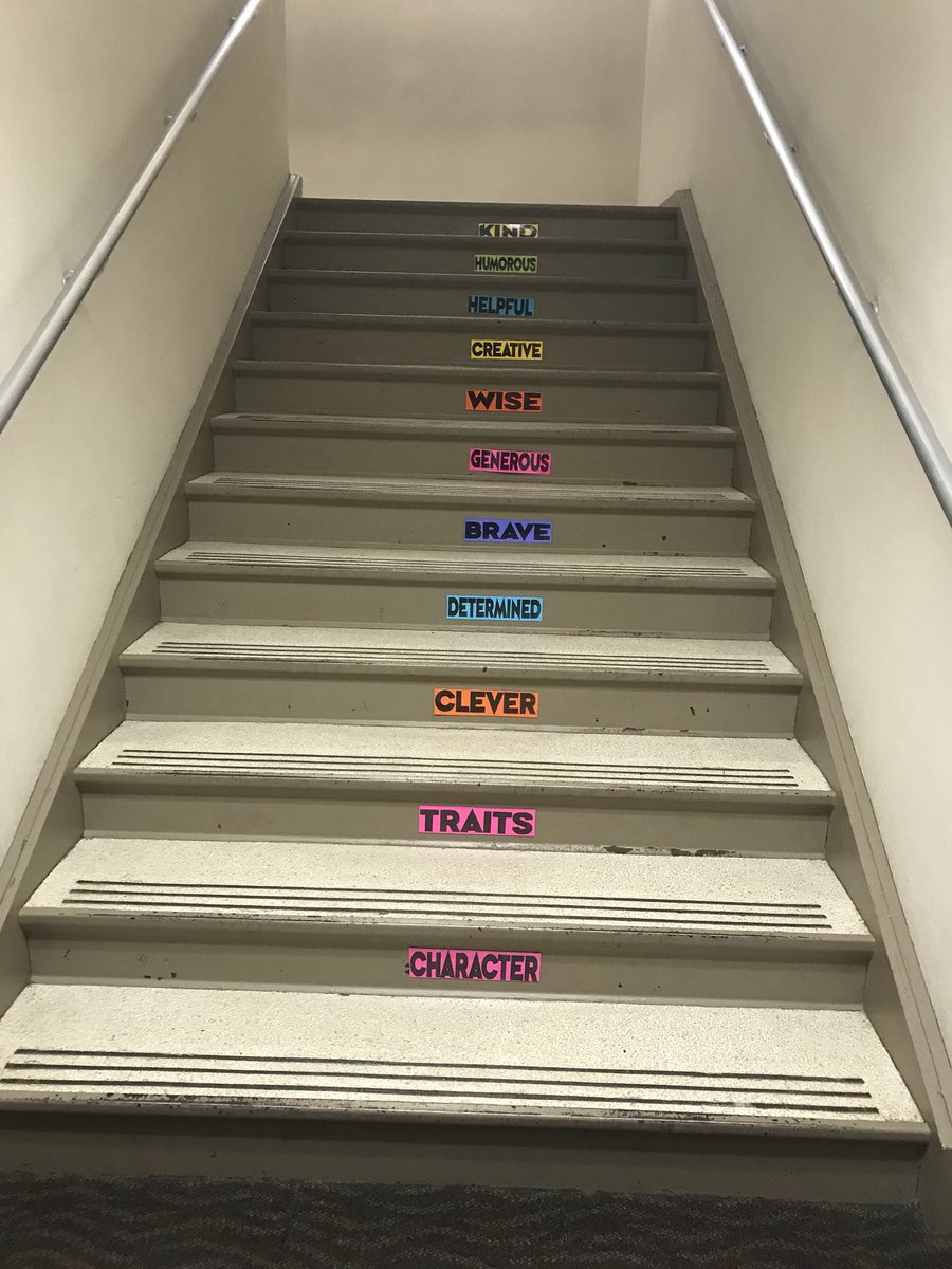 SFE_3820's tweet photo. Love how 3rd grade has made even the stairs a learning opportunity. #thinkreadcreate #stoutfieldgood https://t.co/7pt7d8d9ZU