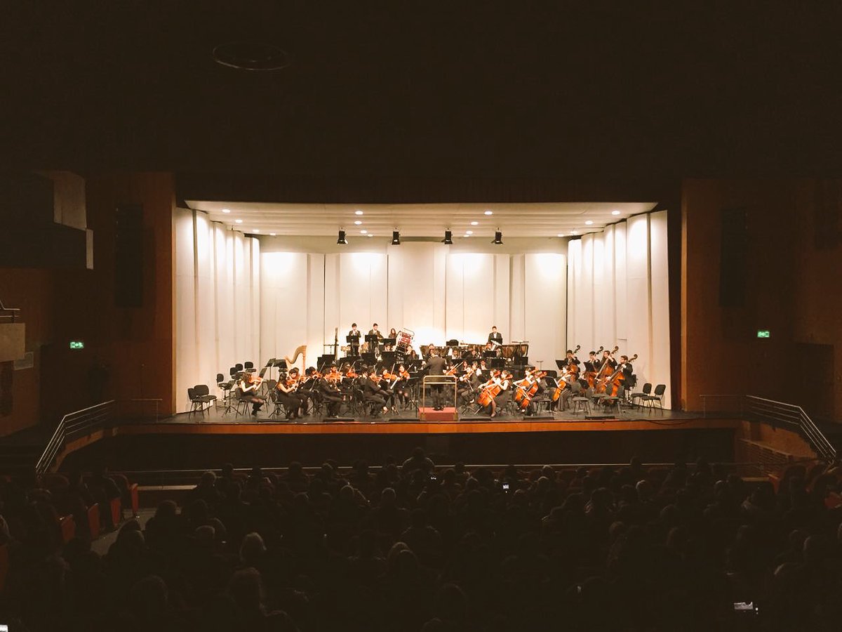 FOJIChile's tweet image. #AHORA: Sinfónica Juvenil de #OHiggins y Sinfónica Nacional Juvenil #OSNJ se presentan en el @TeatroRancagua! 🤩🎼👏🏽 #ComunidadFOJI #FelizMiércoles