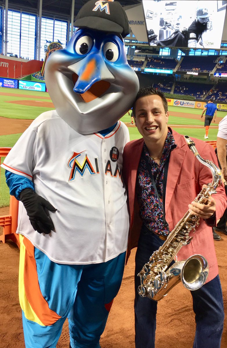 Had such an amazing time performing at Marlins Park tonight! I love being able to play our Country’s song! #saxophone #nationalanthem #starspangledbanner #frostschoolofmusic #umiami <a href="/frostschoolum/">Frost School of Music at the University of Miami</a> <a href="/univmiami/">University of Miami</a> <a href="/marlins/">Miami Marlins</a> <a href="/miamihurricanes/">Miami Hurricanes</a>