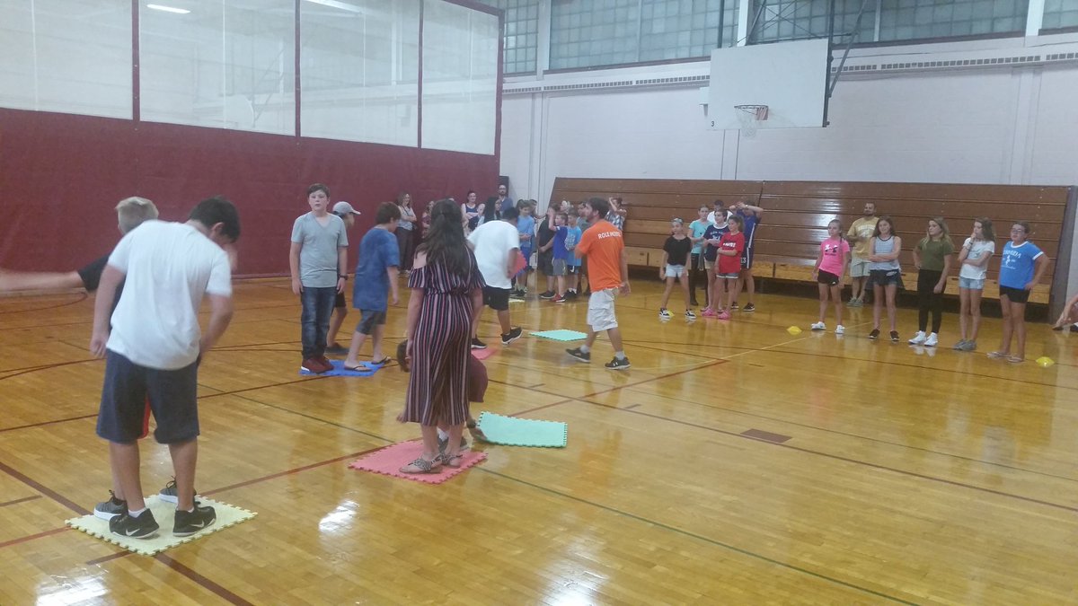 ribuy's tweet photo. KMS Watermelon Social 2018
Welcome New 6th Graders. @Principal_Homen @LynnannPalmieri #kmstransformers https://t.co/4SSKfwVWJr