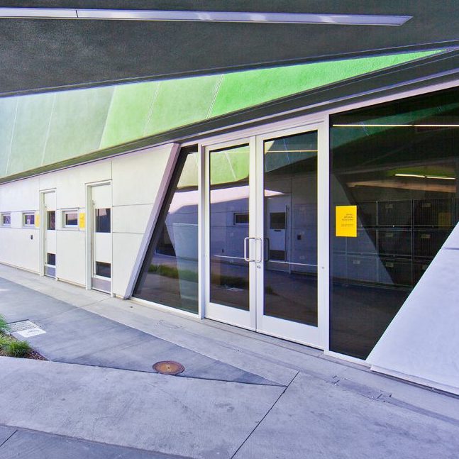 DryWired's tweet photo. Having a problem with foul odors? So was La Animal Services, so we coated 1000 square-feet in the #animalshelter with LumActiv Indoor; within 24 hours the staff reported an 80% reduction in malodors thanks to the photocatalytic properties of the coating! #Nanotechnology #nanotech https://t.co/ZF5BLMgPj2