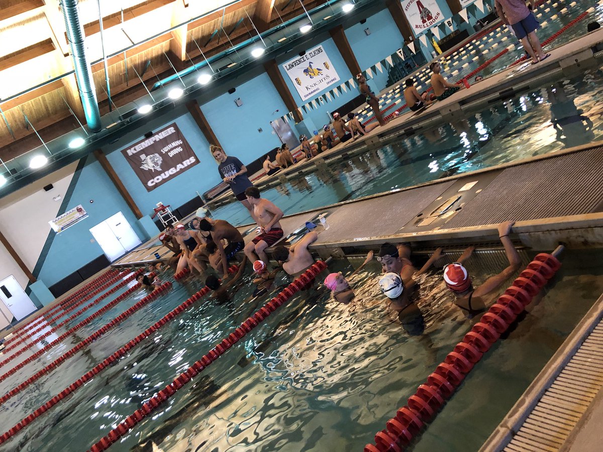 dulles swim tweet media