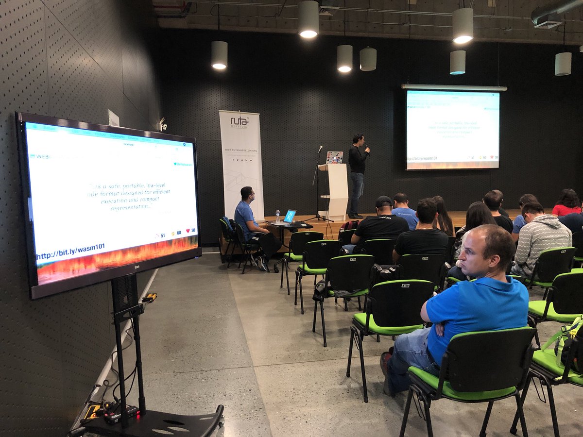 MedellinJS's tweet image. Sabes que es #webAssemby ? Hoy @elyalvarado nos da una introducción. Puedes seguir los slides en vivo acá wasm101.surge.sh