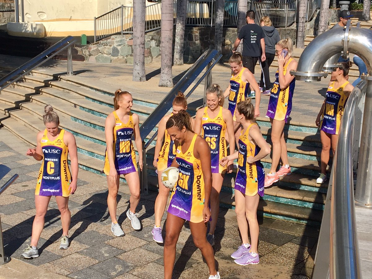 tj_adam's tweet photo. 3 days to go! @sc_lightning soaking up some early morning rays ahead of Sunday's @SuperNetball final against @WestCoastFever gogo Lightning โก๏ธ @WINNews_SCoast https://t.co/ZR8Y05Uho4