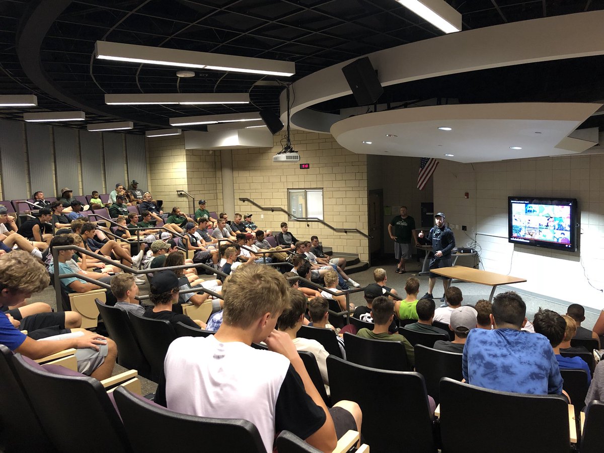 jazuhn's tweet photo. 24 hours. Just 24 hours until @FossilFootball takes the field as a family. It won’t be a secret much longer! #LiveInTheHard https://t.co/SXQYkmv8EK