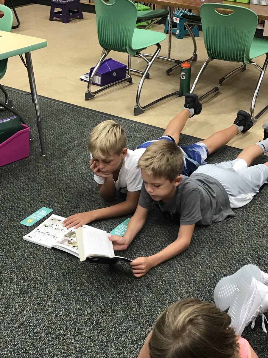 team_studer's tweet photo. Digging in! We read....a lot! #wearechapman https://t.co/ULADfREIrZ