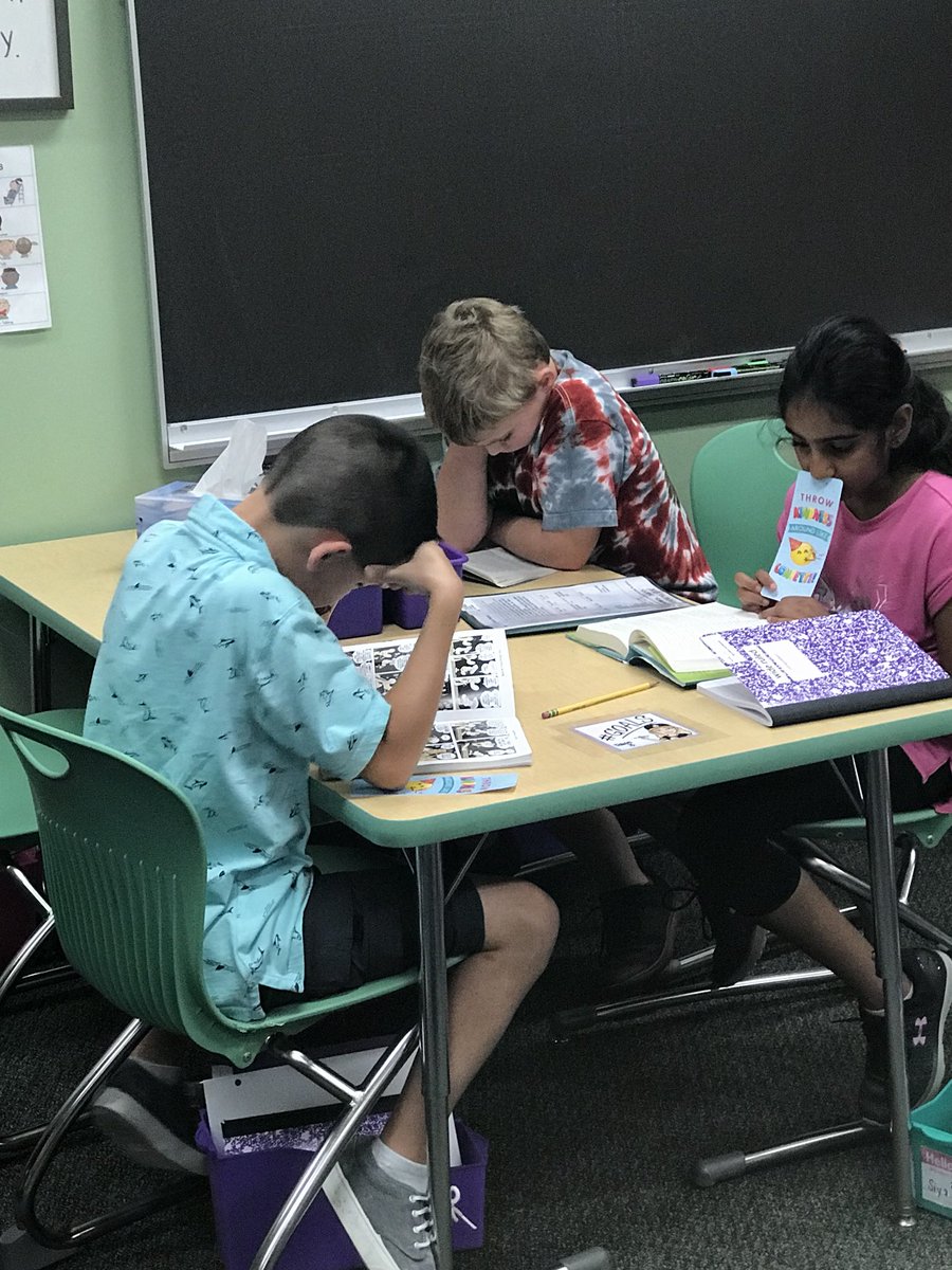 team_studer's tweet photo. Digging in! We read....a lot! #wearechapman https://t.co/ULADfREIrZ