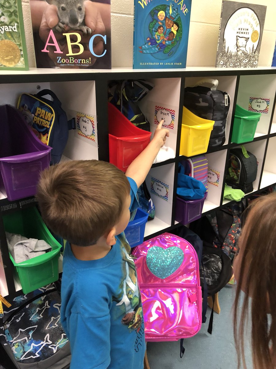 anna_grant's tweet image. Day 2 was filled with lots of fun including a letter hunt around the classroom! #MesEmpowers #180Midway