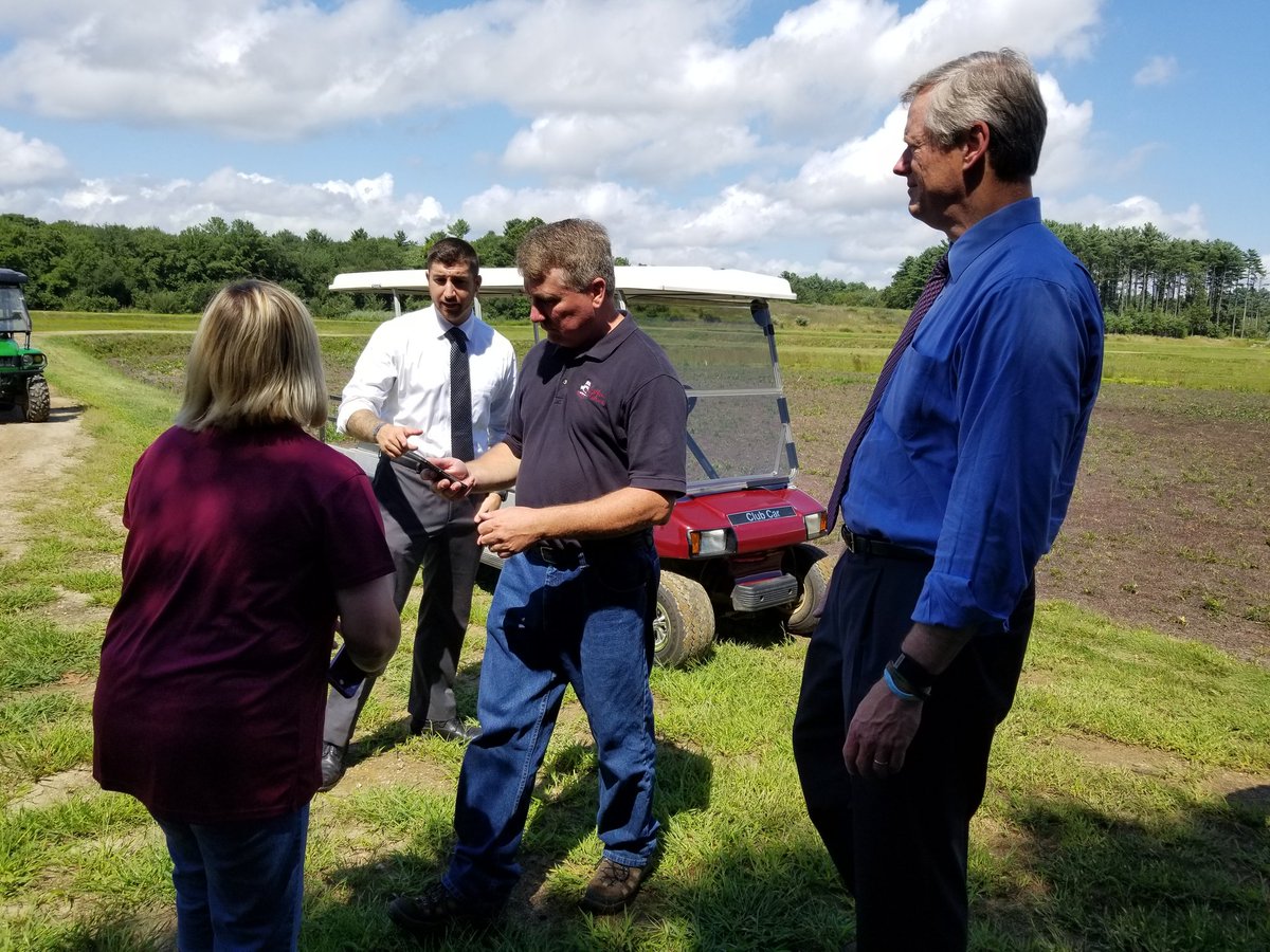 MattBeatonEEA's tweet photo. Great tour of @Mayflowercran w/@MassGovernor after a visit to the Cape Cod Cranberry Assoc annual meeting. Thanks to all for the cultural and economic value you give to the Commonwealth! https://t.co/IBlXEBd5ZW