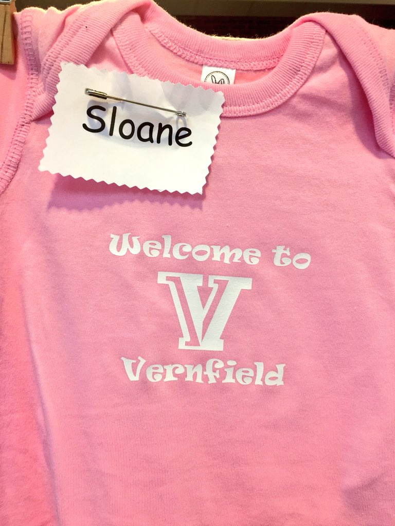 Mrs_Kling_Tech's tweet photo. The sweetest sight to see. Our principal dreamed up this delightful way to celebrate new babies welcomed by r staff this year. #thoughtful #CelebrateMilestones @SASD_Vernfield https://t.co/oQn25XUP4r
