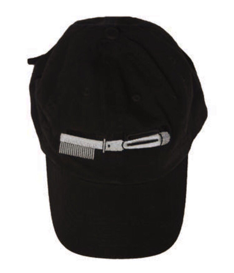 MAD_FREE_'s tweet photo. #MADWitchyWednesday... Hot combs perform “magic” on hair, making it shape shift with a single hot swipe. Our hot comb caps will be available (at a new smoothed out price) at our AfroPunk booth this weekend! $5 for every hat sold will be donated to @HairOnPurpose ✨ https://t.co/xlyB4q3OeE