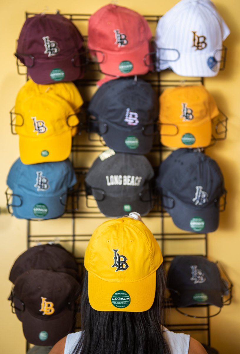 CSULB's tweet photo. Show off your #BeachPride! 💛
What #LongBeachState swag will you be wearing on the first day of classes?
#GoBeach #BacktoLB #BacktoSchool #Shopping @CSULBBookstore @thebeachon2nd https://t.co/tM5p4v55Qi