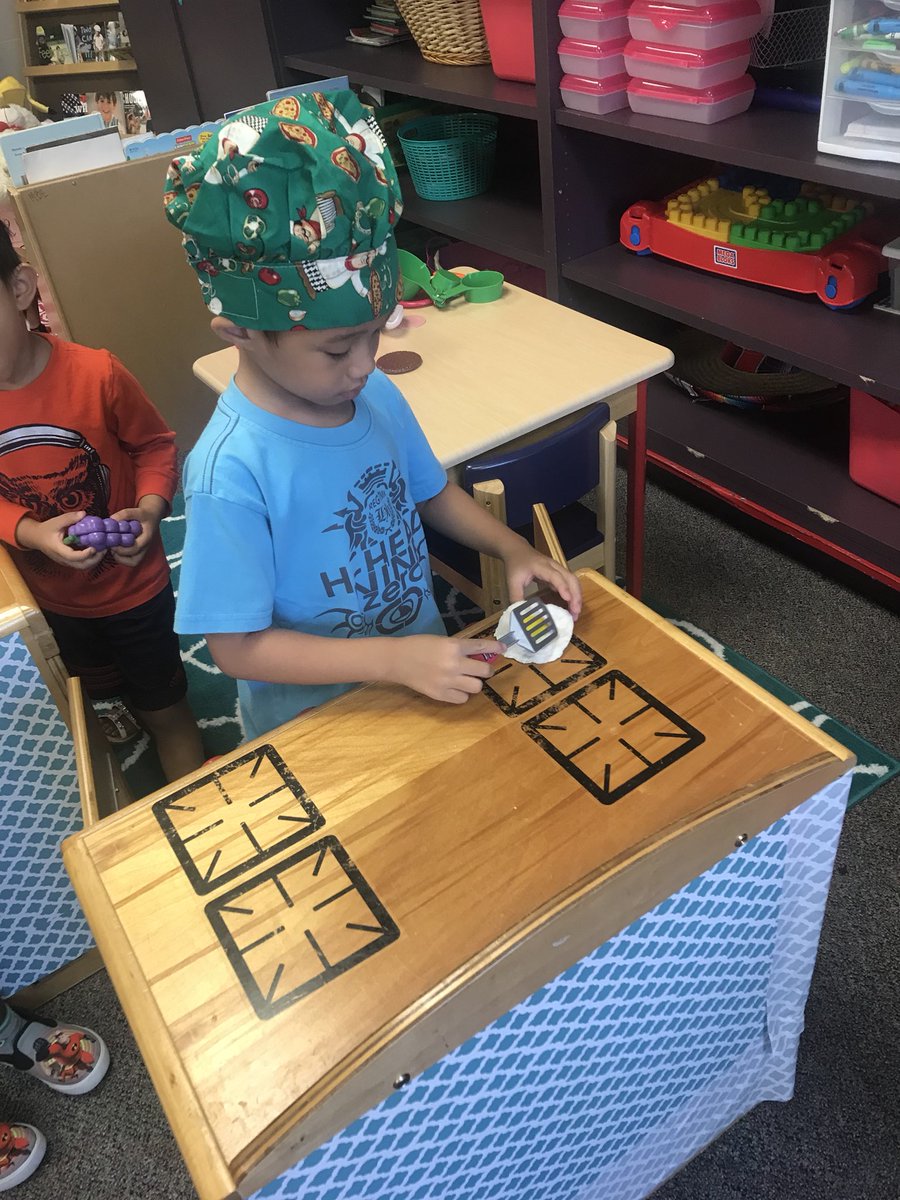AmandaRileyMBE's tweet photo. Fun in prek! #mbebears #back2mbe #iamhumble #prek #earlychildhood @HumbleISD_MBE https://t.co/0UXn4nTxLp