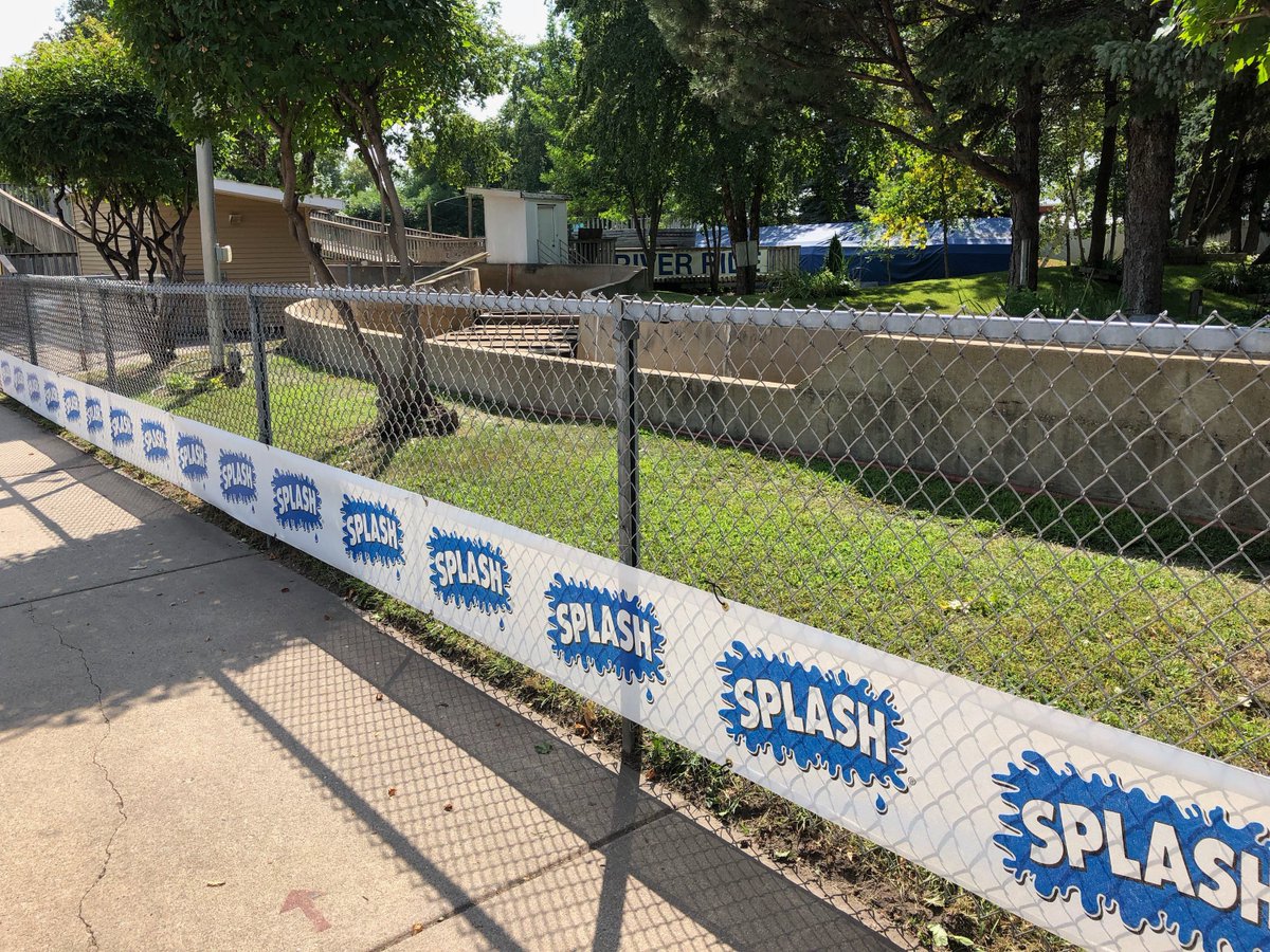 SPLASH_Products's tweet photo. Splish, SPLASH! We’re sponsoring the #RiverRaftRide August 23 – September 3 at the @mnstatefair! Stop by and get SPLASHed to cool off from the summer heat. #GetSPLASHed #ItsSPLASHSeason #RiverRaftRide #MinnesotaStateFair https://t.co/4ekWN2kSwD