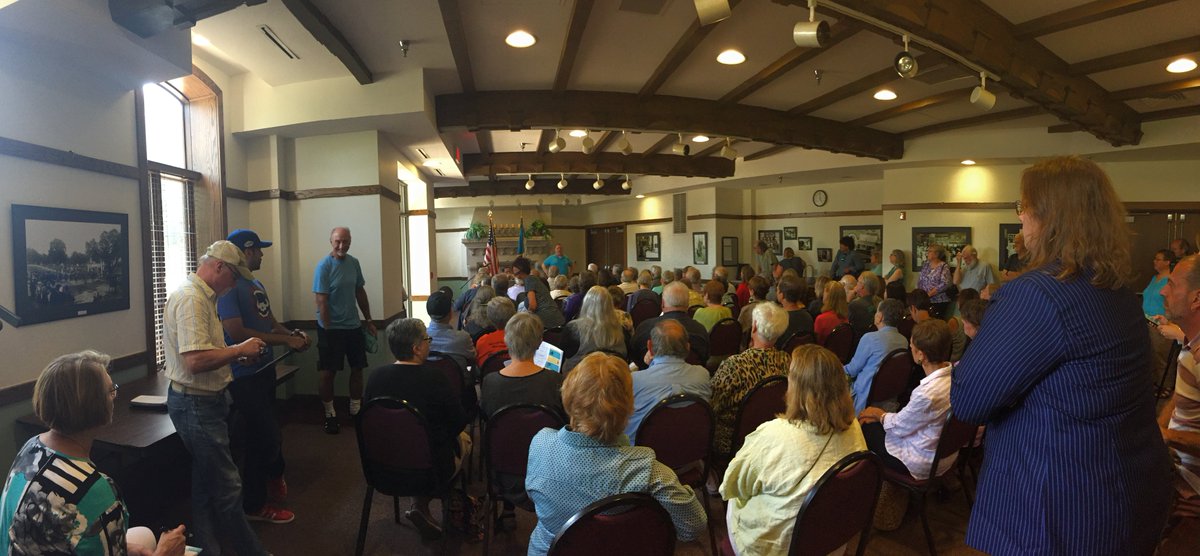 ST_Lawson's tweet photo. Standing room only @ informational meeting about the situation with @TriStatesPR earlier this evening.
 #1 way to support is to donate: https://t.co/vwqOIkua1P
If you value the service that TSPR provides to the campus, the community, and the entire region…donate.
 #WIU #SaveTSPR https://t.co/7eTLuBVDfV