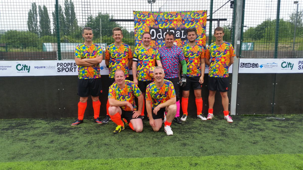 battlingfatlads's tweet image. Please help!Or retweet!
We are desperately looking for a kit sponsor to allows us to buy an outrageous kit that will allow us to continue to play 4-5 charity events a year. In the last 2 years we have helped raise over £4,000 for charity&amp;amp;we now need help to keep up the good work