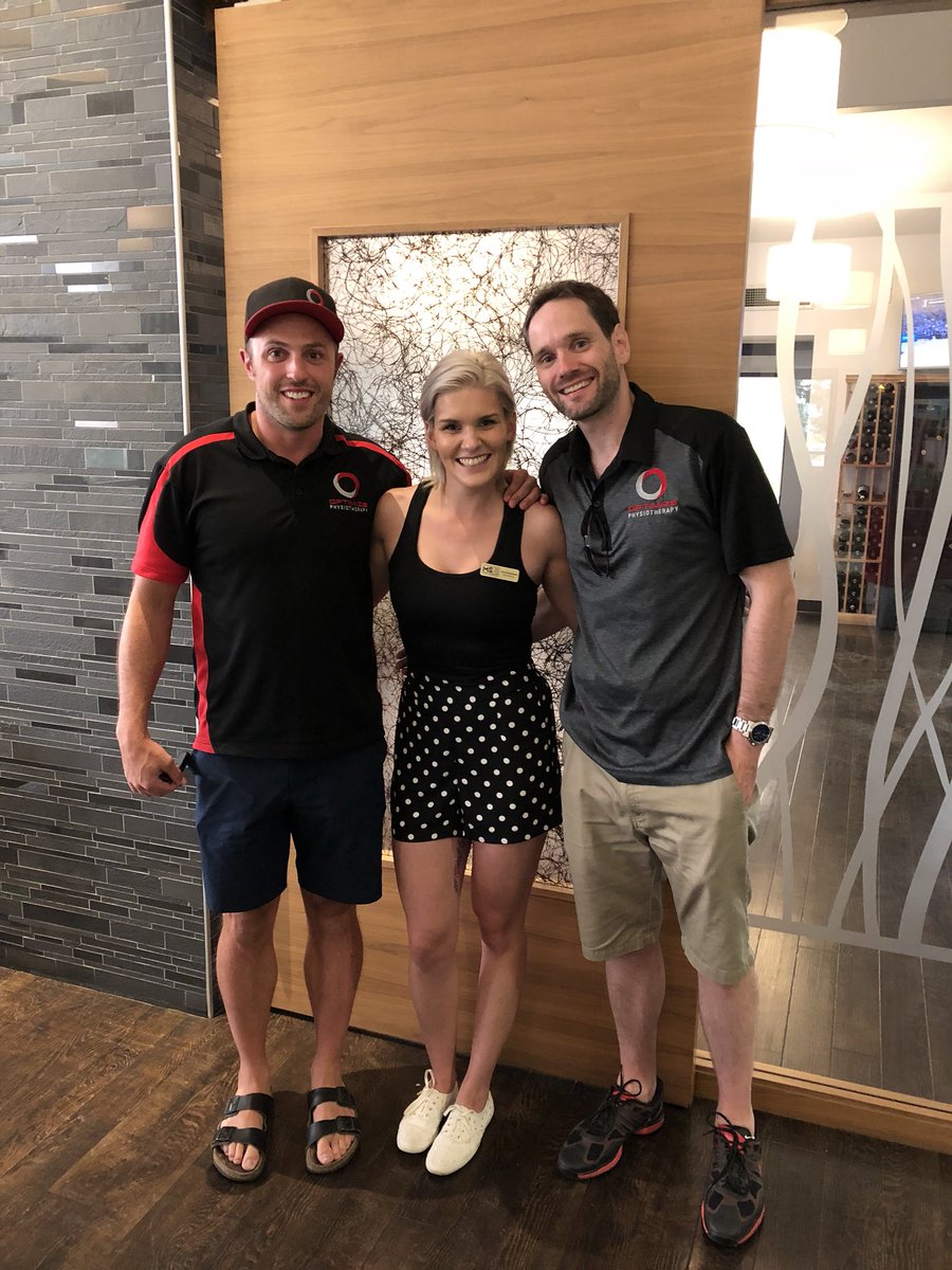 Jahoofka's tweet photo. People always ask me how I get so many days off to volunteer. The answer is, this is what I do with my vacation days, and I wouldnโt change a thing โค๏ธ made sure to get a picture with my favourite top fundraiser & brand new team #endMS #driveforeacure #MSfighters #golf๐๐ผโโ๏ธ https://t.co/ilNwjkp8cz