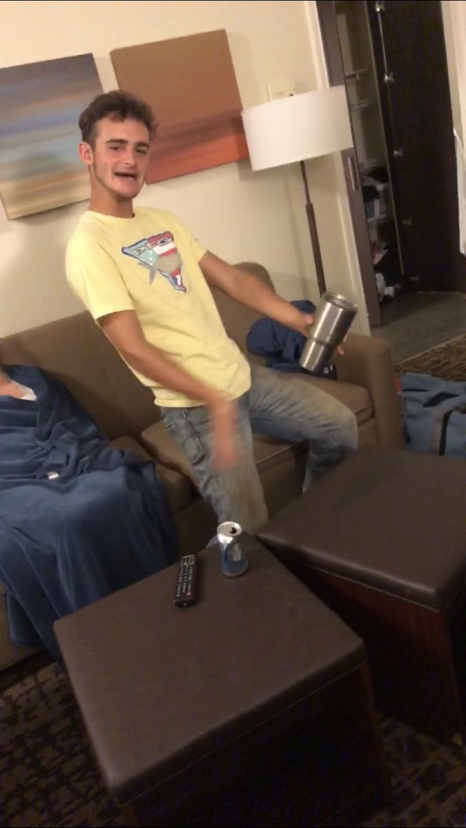 DevMinier's tweet image. Happy birthday you goofy lil fella! 🤘🏼